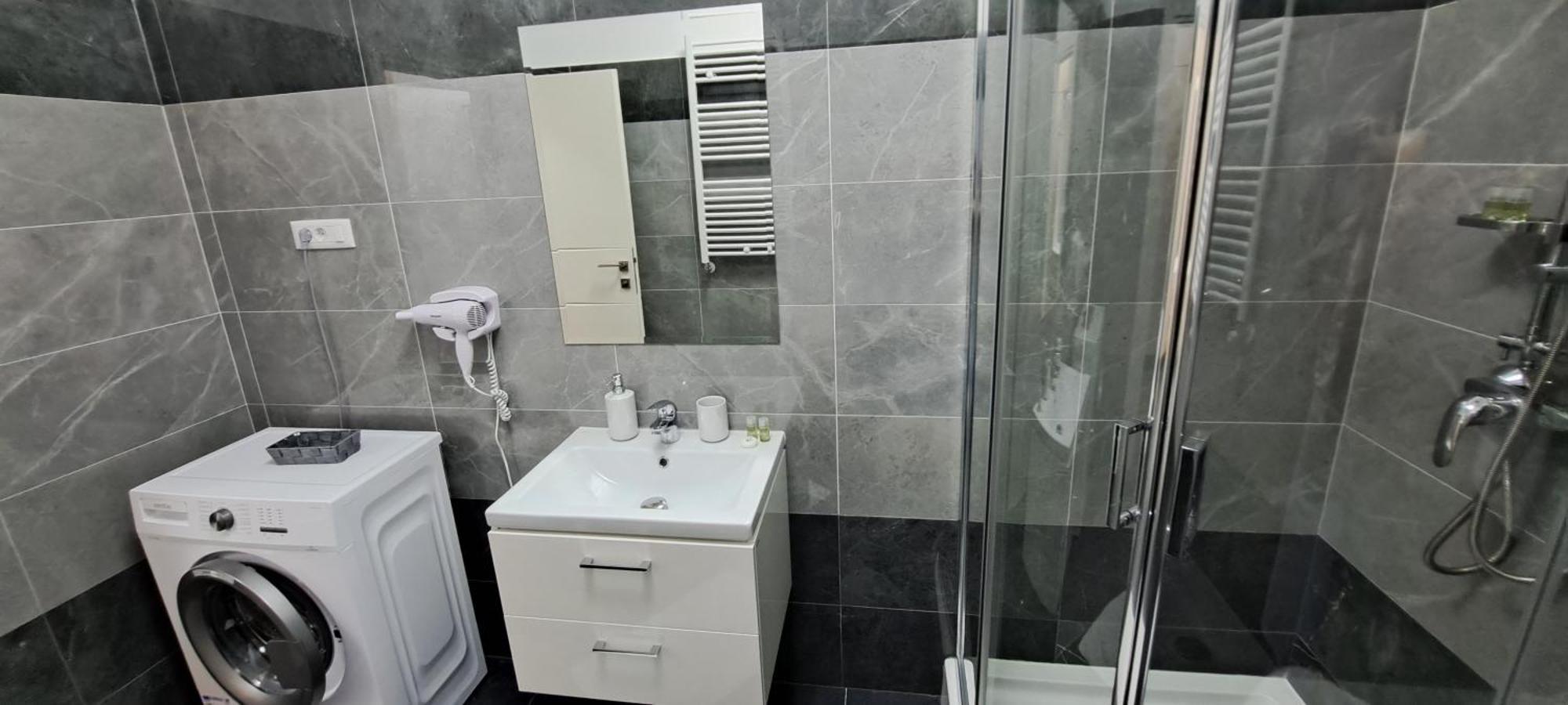 Relax Home Apartment Q Iasi Ngoại thất bức ảnh